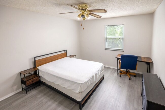 property at 6519 W Newberry Rd