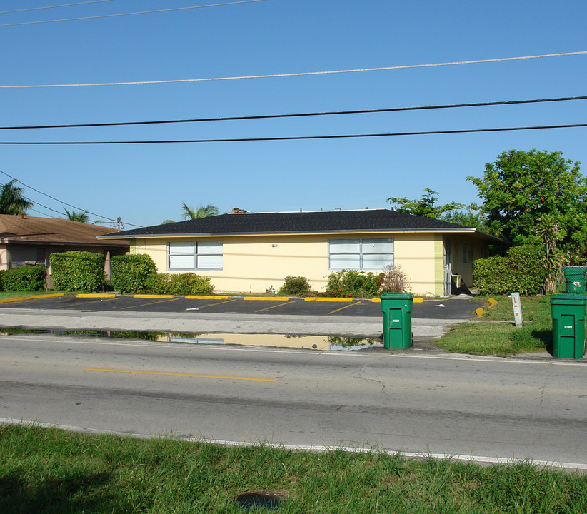 1783 NW 55th Ave in Lauderhill, FL - Building Photo