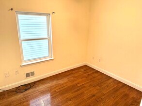 327 S Park St in Elizabeth, NJ - Building Photo - Building Photo