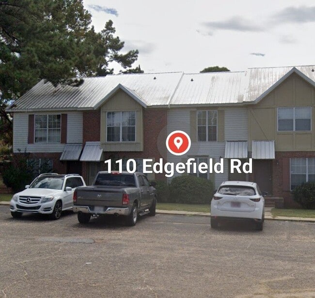 property at 110 Edgefield Rd