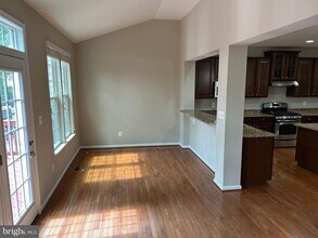 45901 Peach Oak Terrace in Sterling, VA - Building Photo - Building Photo