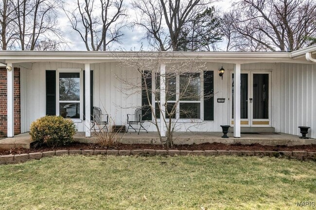 property at 1600 Redbluff Ct