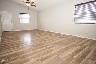 7361 Mesquite Sun Ln in El Paso, TX - Building Photo - Building Photo