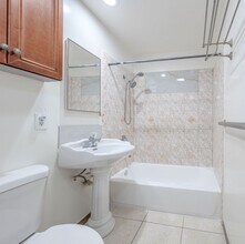 1688 W Sumac Ln in Anaheim, CA - Building Photo - Building Photo