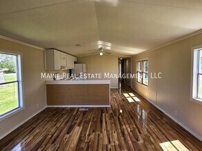 167 F St in Pittsfield, ME - Building Photo - Building Photo