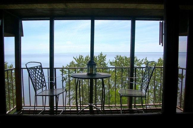 Chateau de Ville in Duluth, MN - Foto de edificio - Interior Photo