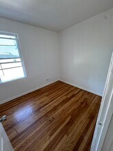 4251 W Haddon Ave, Unit 2 in Chicago, IL - Foto de edificio - Building Photo