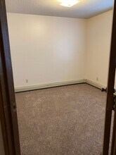 1703 University Dr SE in St. Cloud, MN - Building Photo - Building Photo