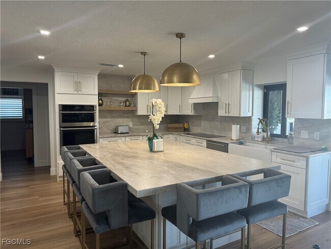 5241 SW 2nd Pl in Cape Coral, FL - Building Photo - Building Photo