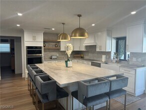 5241 SW 2nd Pl in Cape Coral, FL - Building Photo - Building Photo