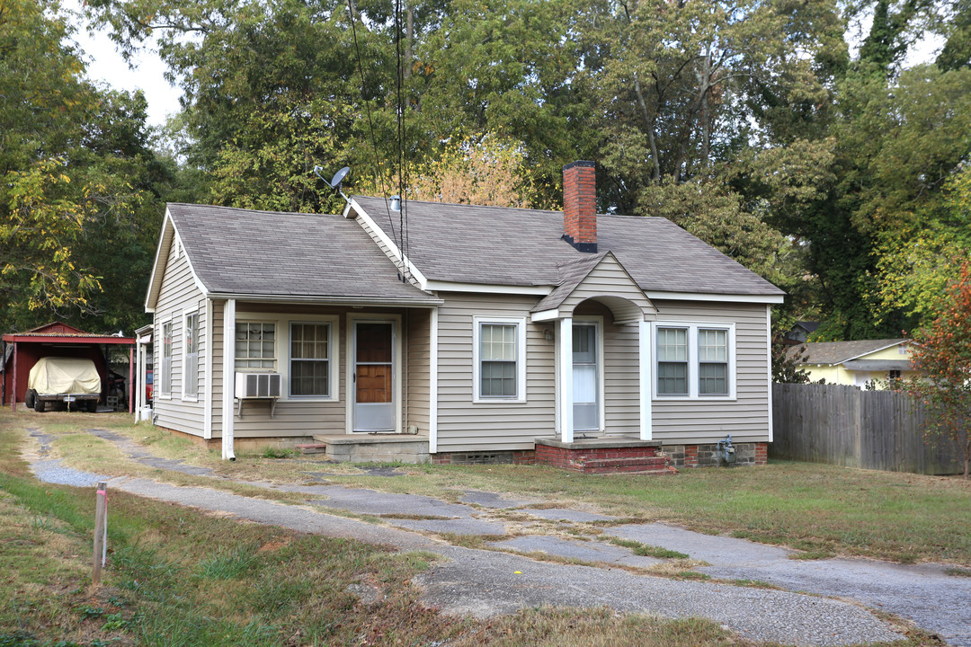 1329-1336 Fair Oaks Ave SE in Marietta, GA - Foto de edificio