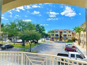 8906 W Flagler St-Unit -224 in Miami, FL - Building Photo - Building Photo