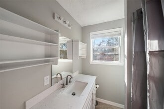 24011 Lenze Rd in Spring, TX - Building Photo - Building Photo