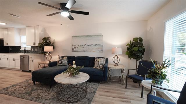 6408 Locust St in Rowlett, TX - Building Photo - Building Photo