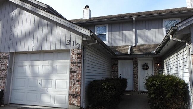 property at 219 NE Cedar Ct