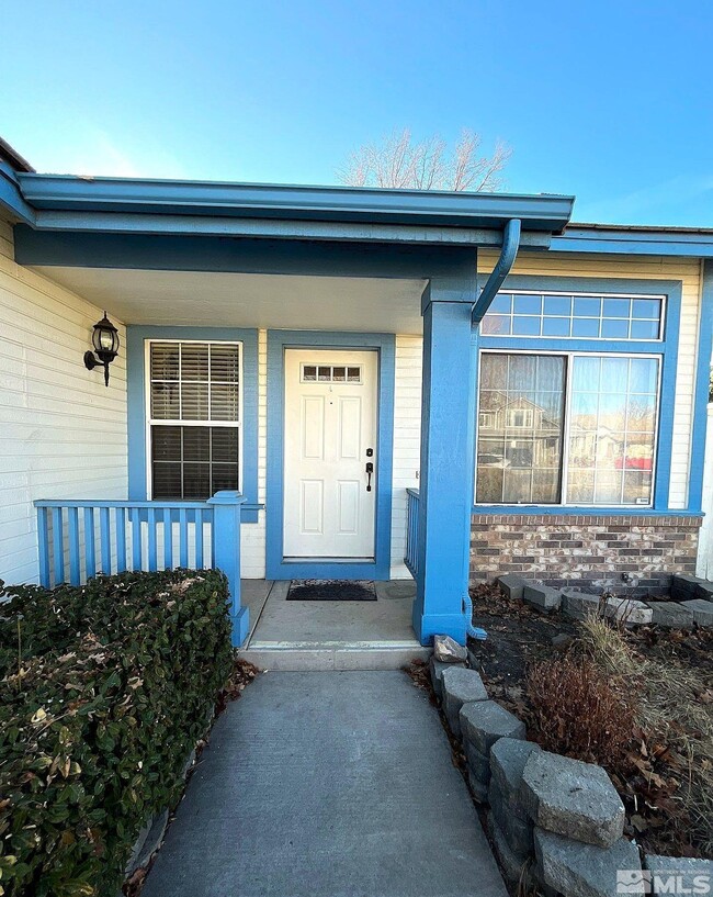 1055 Ricco Dr in Sparks, NV - Building Photo - Building Photo