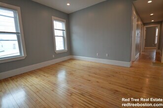 301 Hancock St in Boston, MA - Building Photo - Building Photo