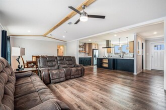 151 Piper Path in Pearland, TX - Foto de edificio - Building Photo