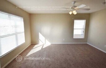 10417 Avelar Ridge Dr in Riverview, FL - Building Photo - Building Photo