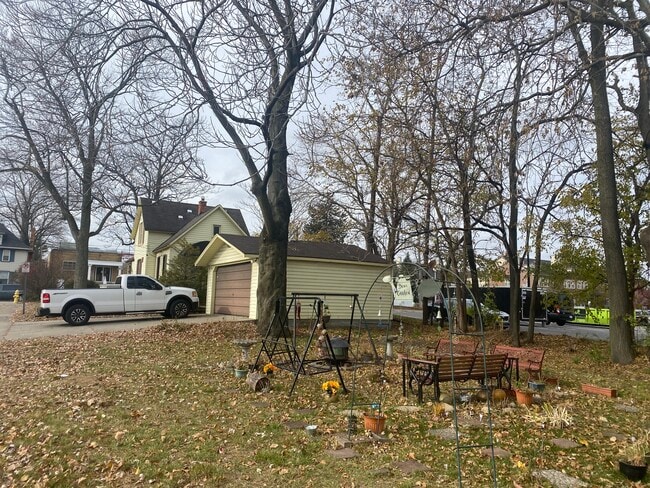 property at 1175 Mason St