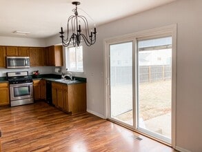 10018 70th St in Kenosha, WI - Building Photo - Building Photo