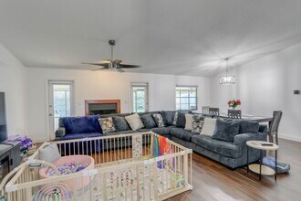 4702 S St Brides Cir in Orlando, FL - Building Photo - Building Photo