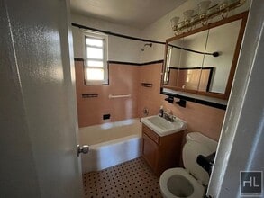 94 Spruce St in Yonkers, NY - Building Photo - Building Photo