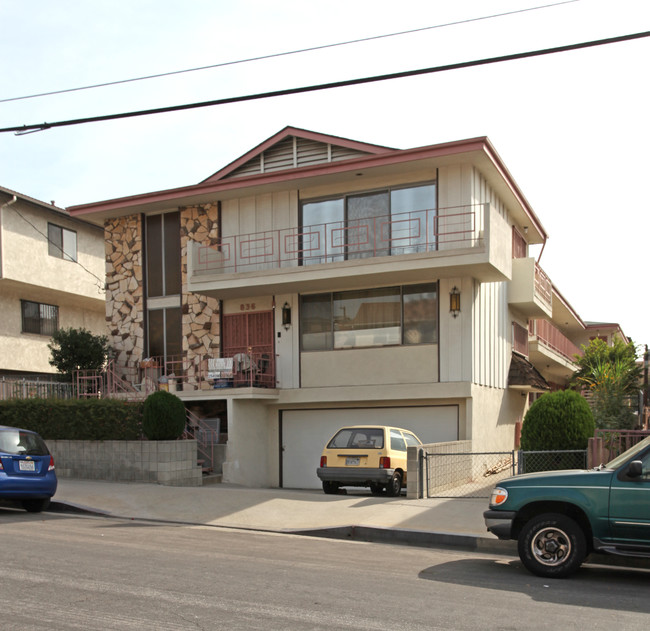 836 Beaudry Ave in Los Angeles, CA - Foto de edificio - Building Photo