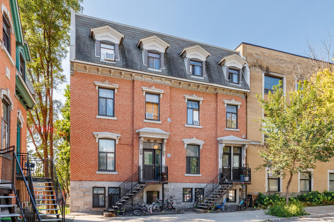 Richmond Apt in Montréal, QC - Building Photo - Building Photo