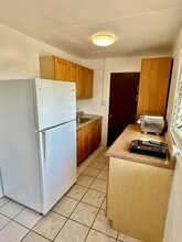 606 Kaulani Way in Kailua, HI - Building Photo - Building Photo