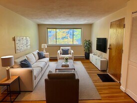 39 Englewood Ave, Unit 12 in Boston, MA - Building Photo