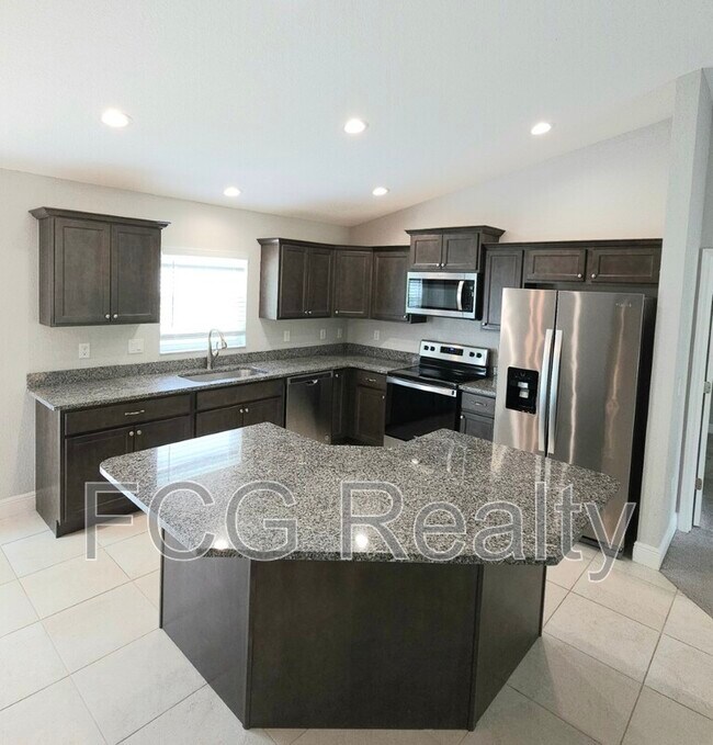 5478 SW 128th Pl in Ocala, FL - Building Photo - Building Photo