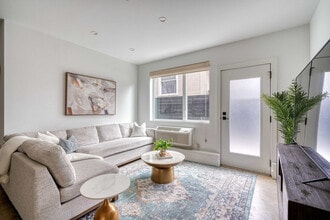 4980 N Vancouver Ave in Portland, OR - Building Photo - Building Photo