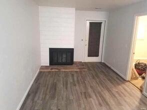 148 Ashley Dr in Fairview Heights, IL - Building Photo - Building Photo