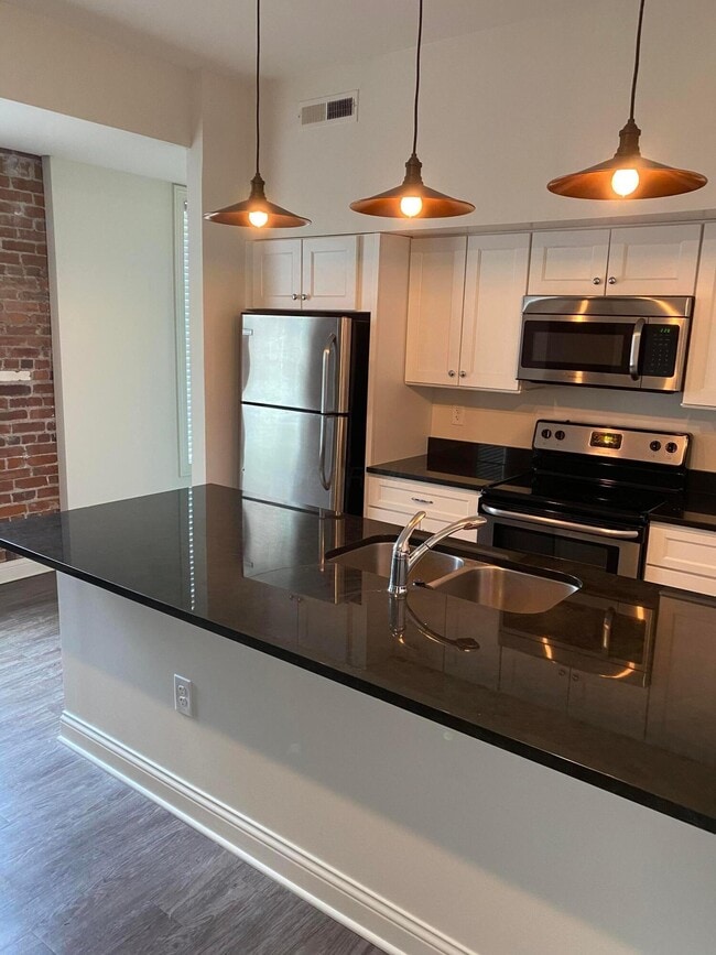 738 Bryden Rd in Columbus, OH - Building Photo - Building Photo