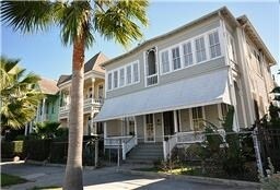 1821 Broadway St in Galveston, TX - Foto de edificio