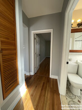 7 High Street Pl, Unit 1 in Brookline, MA - Building Photo - Building Photo