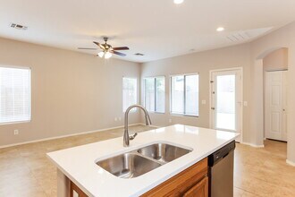 4629 W Fortune Dr in Phoenix, AZ - Building Photo - Building Photo