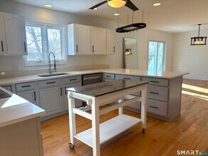 96 Winibig Trail in Shelton, CT - Building Photo - Building Photo