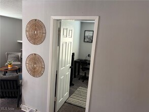 3906 Memphis Ave in Cleveland, OH - Building Photo - Building Photo