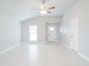 6100 NW Silas St in Bentonville, AR - Building Photo - Building Photo