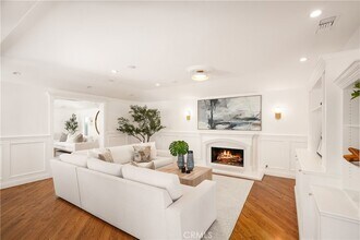 1843 Seadrift Dr in Newport Beach, CA - Building Photo - Building Photo