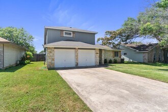 302 Splitrock in Round Rock, TX - Building Photo - Building Photo