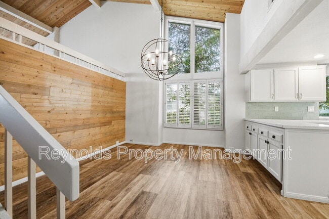 2279 Caminito Cabala in San Diego, CA - Building Photo - Building Photo