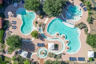 Bella Madera in Lewisville, TX - Building Photo