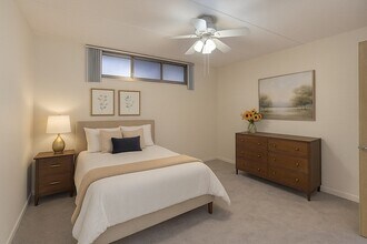 200 Swanton St, Unit T28 in Winchester, MA - Foto de edificio - Building Photo