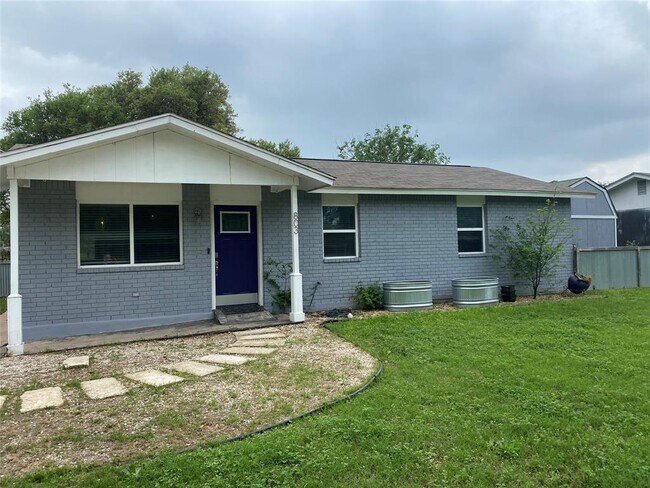 property at 803 Laurel St