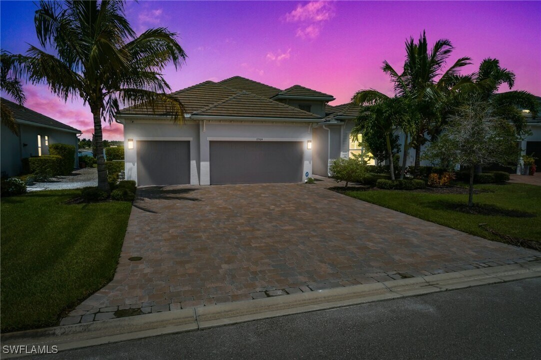 13504 Blue Bay Cir in Miromar Lakes, FL - Building Photo