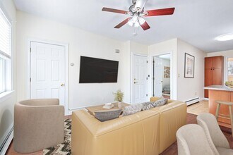 11 Jones Pl in Jersey City, NJ - Building Photo - Building Photo