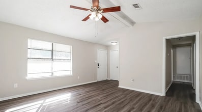 222 Shenandoah Rd N in Brandon, MS - Building Photo - Building Photo